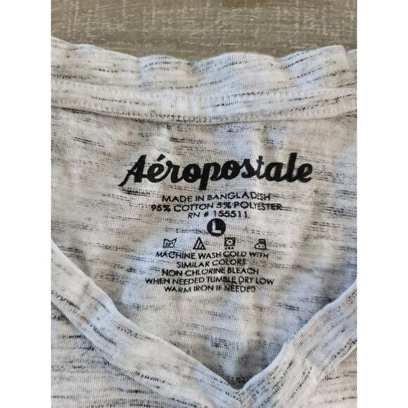 Aeropostale Men's V Neck Shirt Size Large Gray Men's Top - Picture 4 of 6